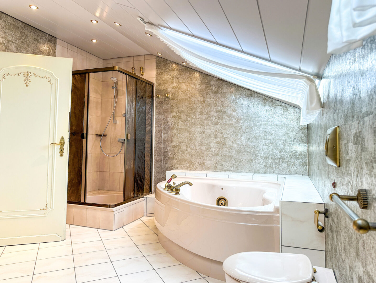 Badezimmer En-Suite