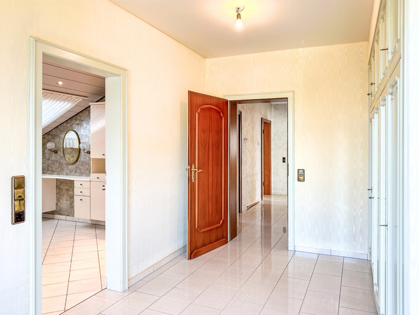 Master-Bedroom