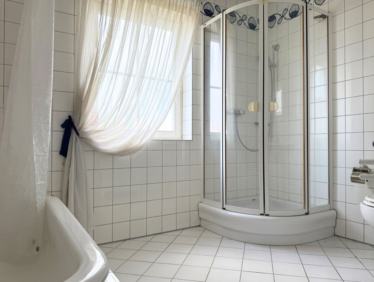 Badezimmer EG