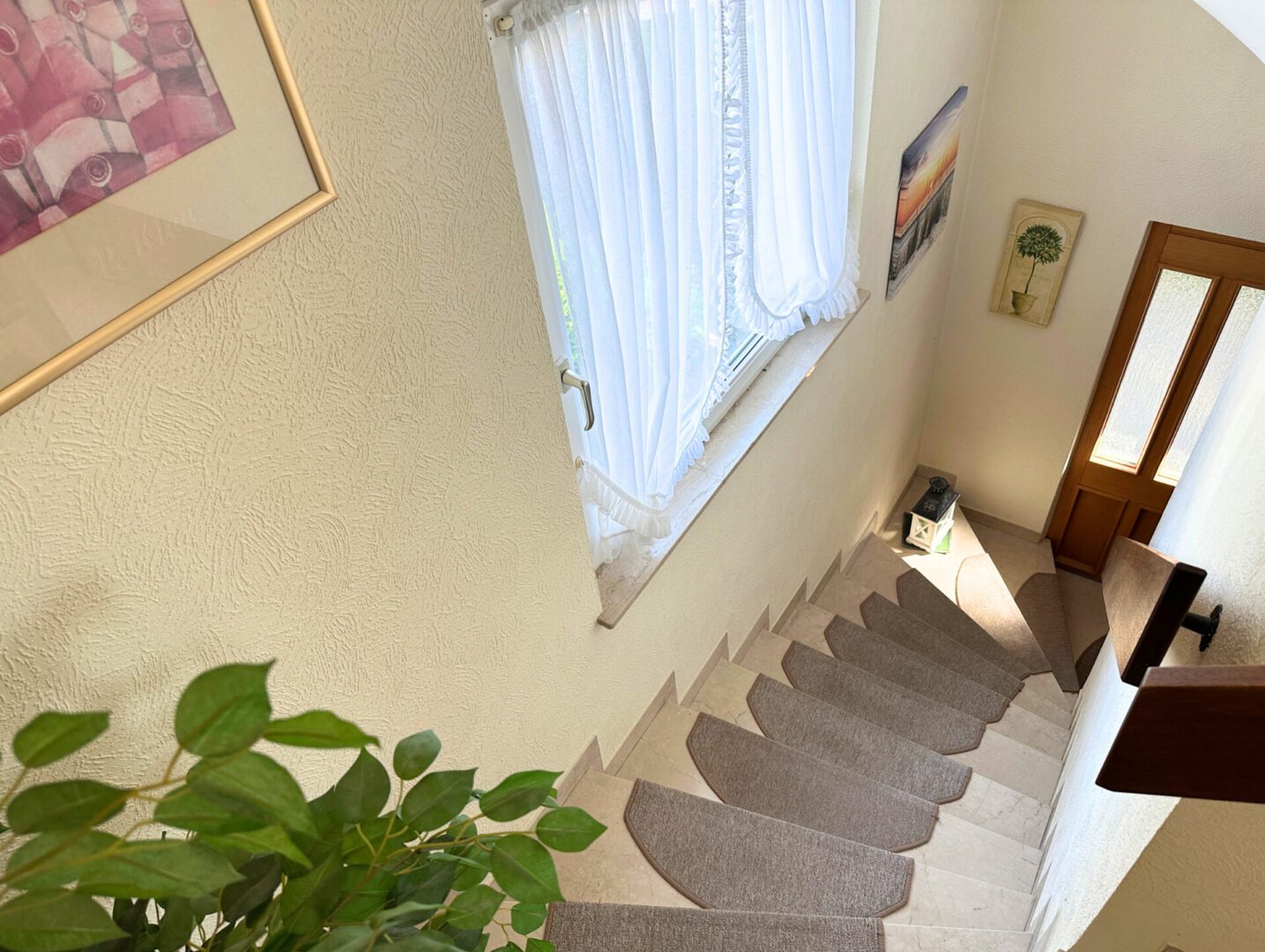 Treppe ins EG