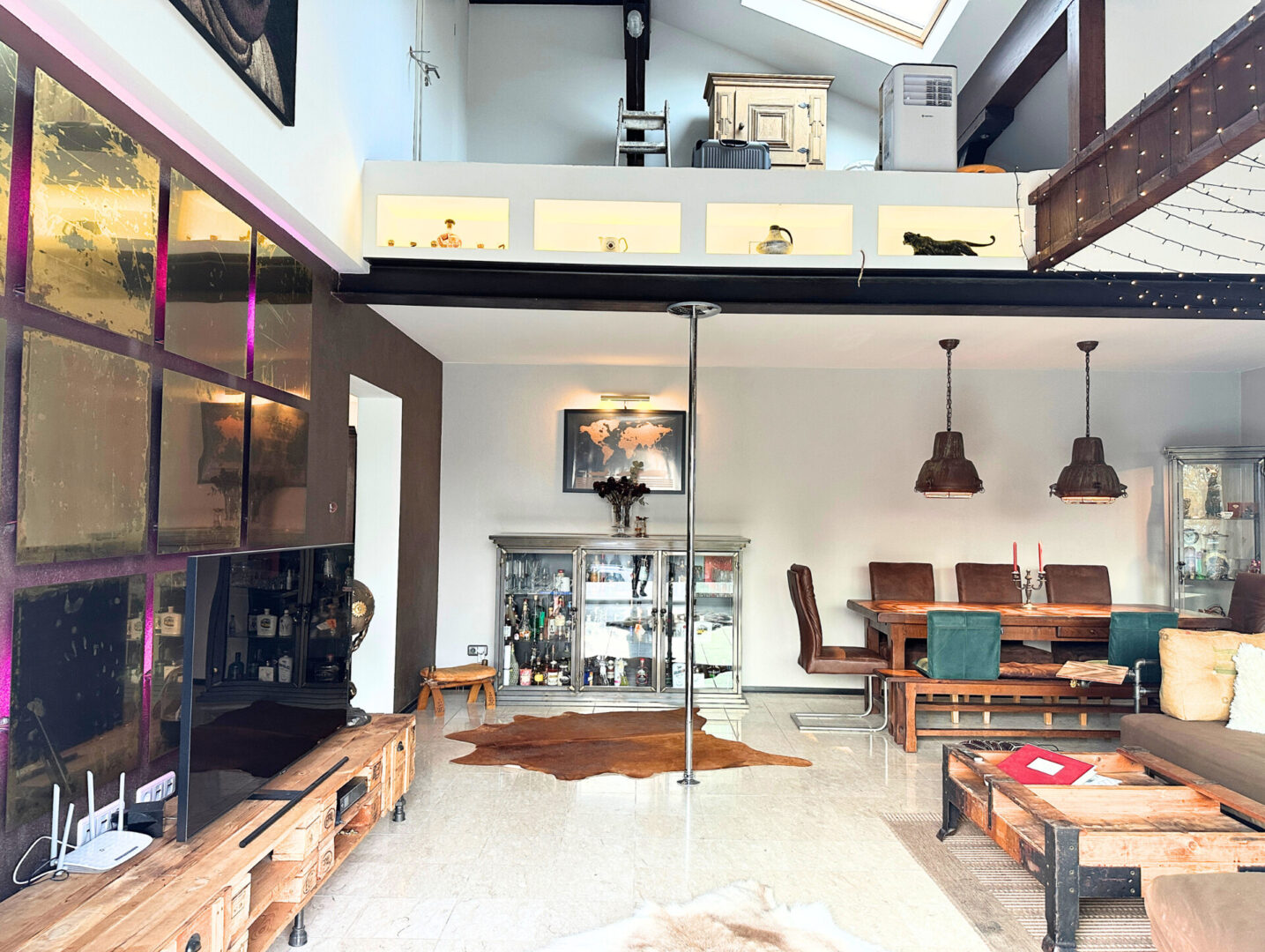 OG - Wohn- und Essbereich