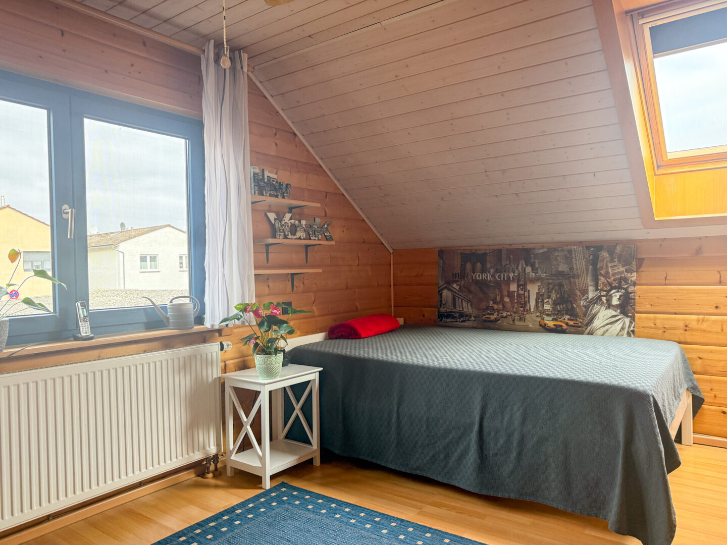 Schlafzimmer 4
