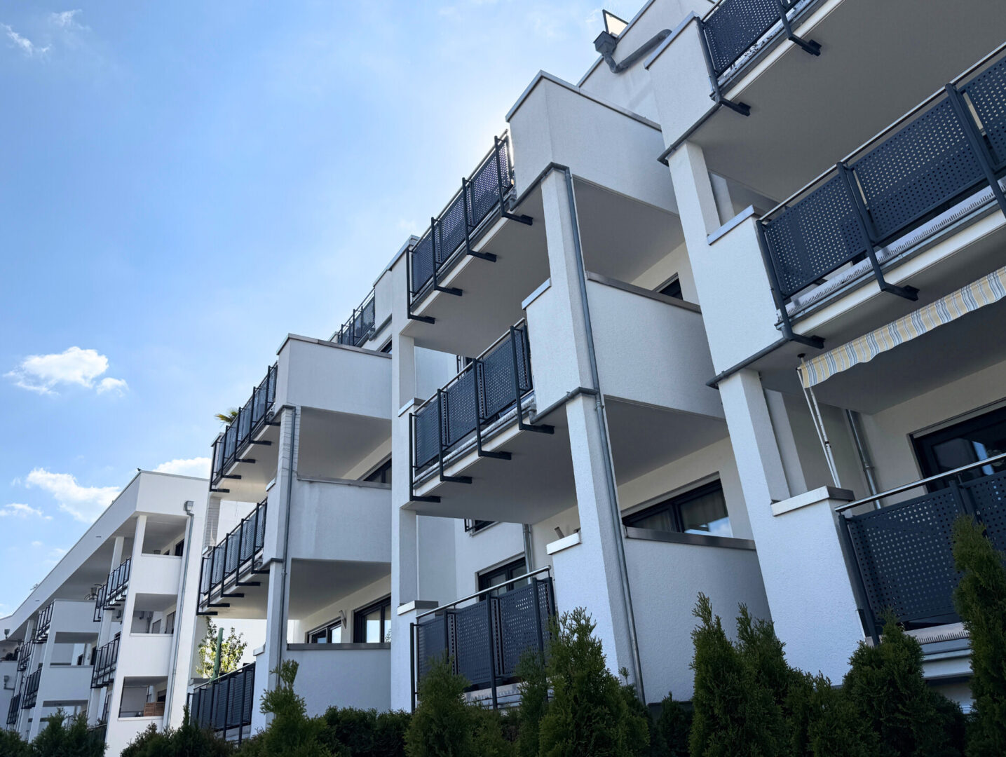 Hinterhofansicht des Hauses