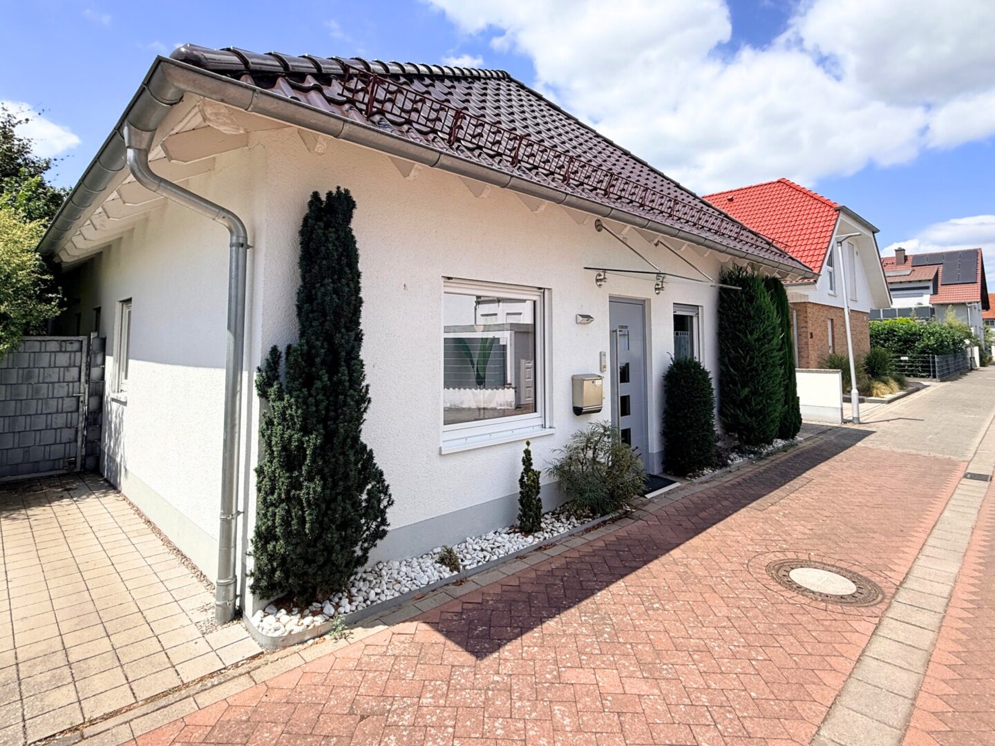 Straßenansicht