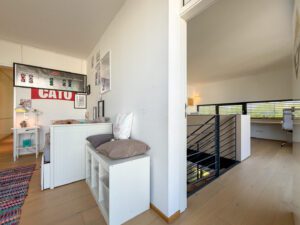 Flur / Kinderzimmer OG