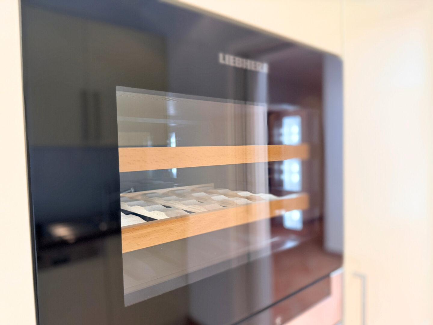 Details Weinkühlschrank